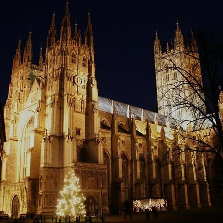 Canterbury Getaway With Ensuite ภายนอก รูปภาพ