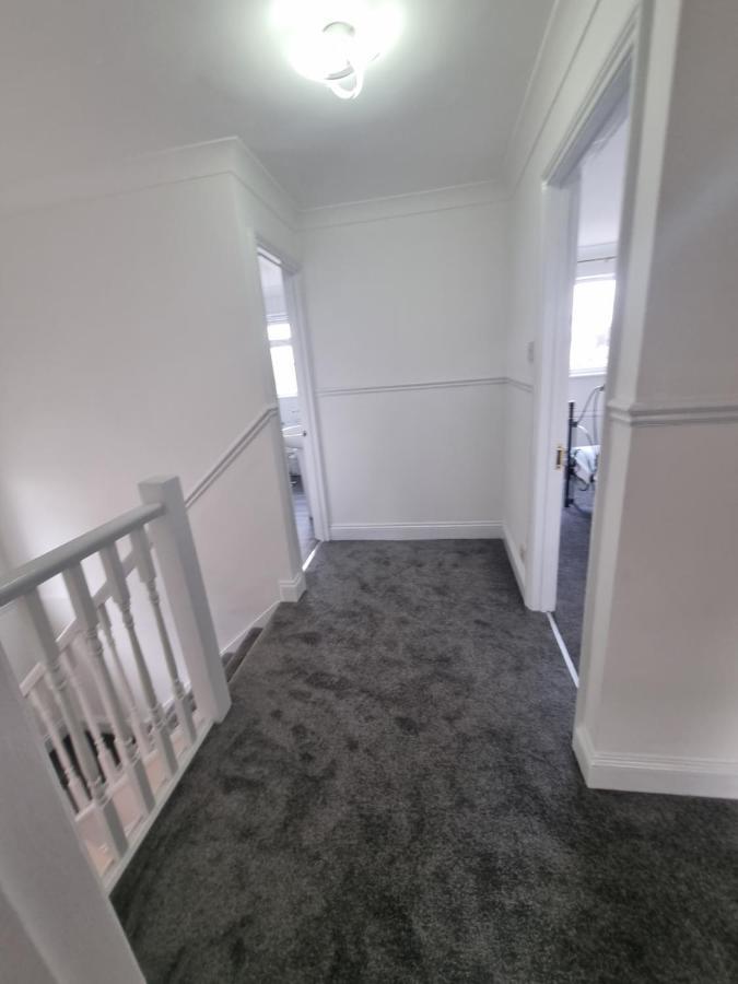 Canterbury Getaway With Ensuite ภายนอก รูปภาพ