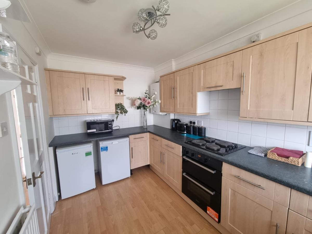 Canterbury Getaway With Ensuite ภายนอก รูปภาพ