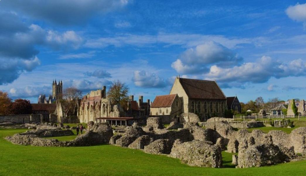Canterbury Getaway With Ensuite ภายนอก รูปภาพ